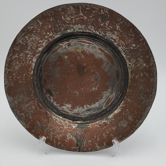 Handcrafted Vintage Copper Decorative Plate With Intricate Engraved Patterns - Picture 1 of 12